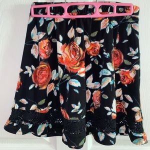 Xhilaration Floral Skirt